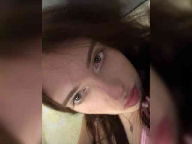 Alicedoll7 webcam