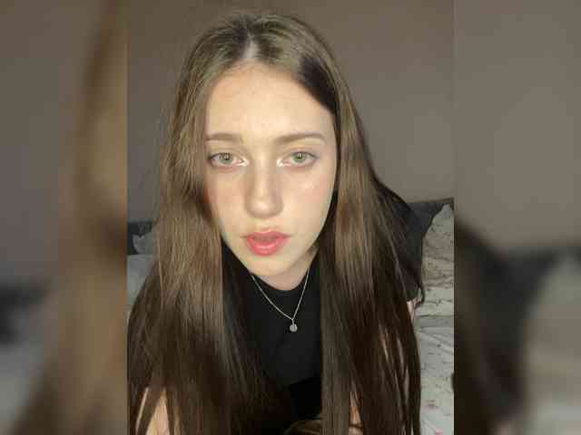 Alicedoll7 webcam