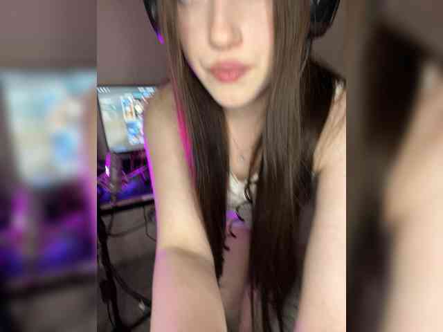 Alicedoll7 webcam