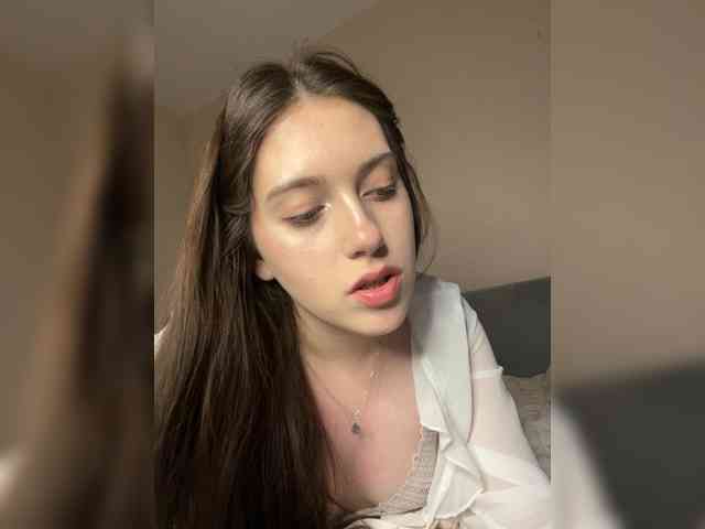 Alicedoll7 webcam