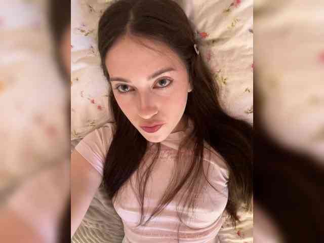 Alicedoll7 webcam
