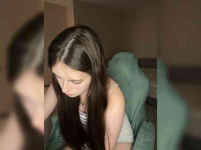 Alicedoll7 webcam