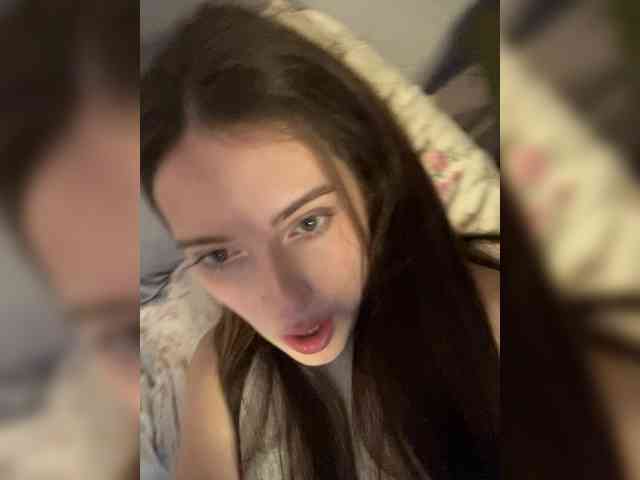 Alicedoll7 webcam