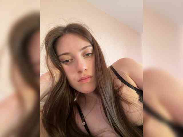 Alicedoll7 webcam