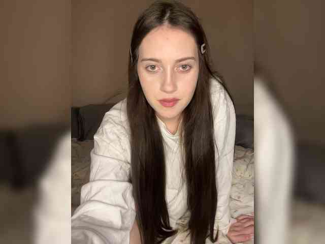 Alicedoll7 webcam