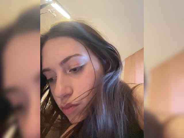 Alicedoll7 webcam