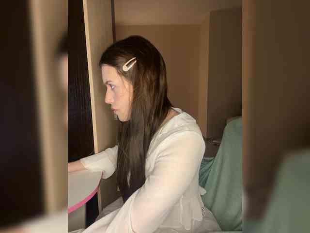Alicedoll7 webcam