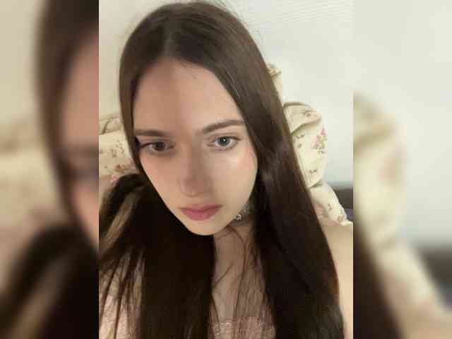 Alicedoll7 webcam