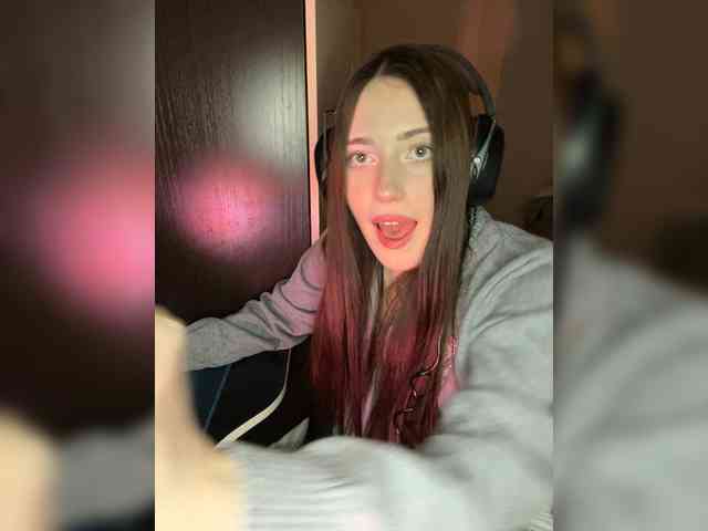 Alicedoll7 webcam