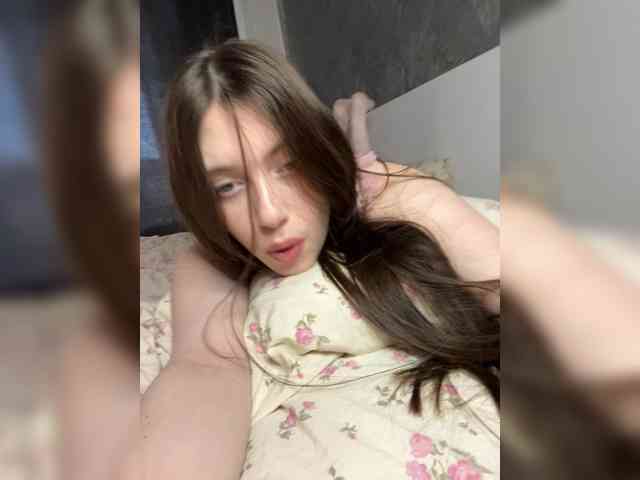 Alicedoll7 webcam
