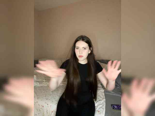 Alicedoll7 webcam