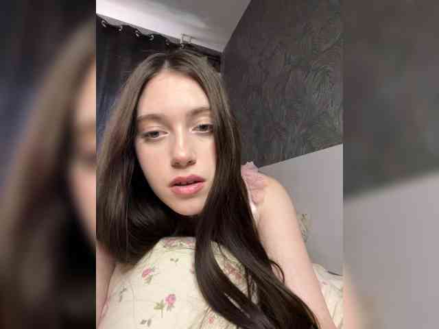 Alicedoll7 webcam