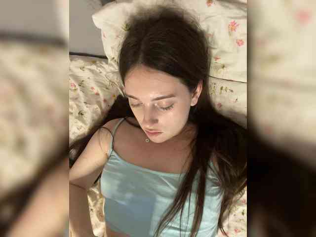 Alicedoll7 webcam
