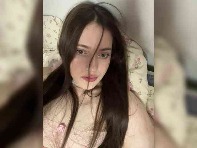 Alicedoll7 webcam