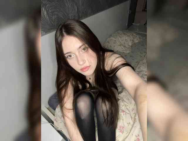 Alicedoll7 webcam
