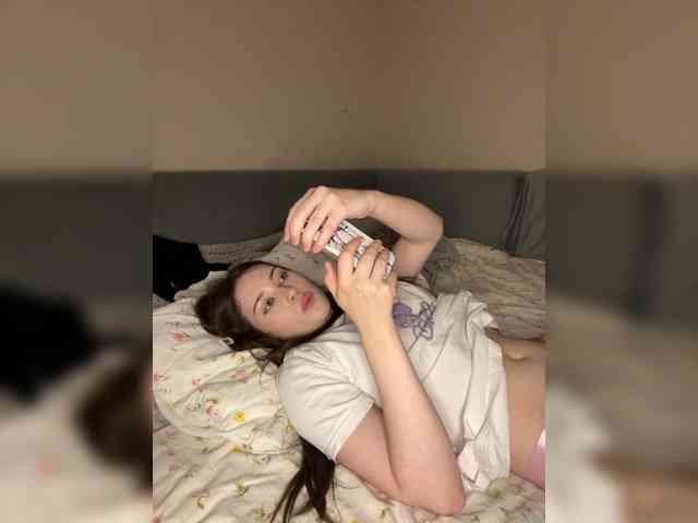 Alicedoll7 webcam