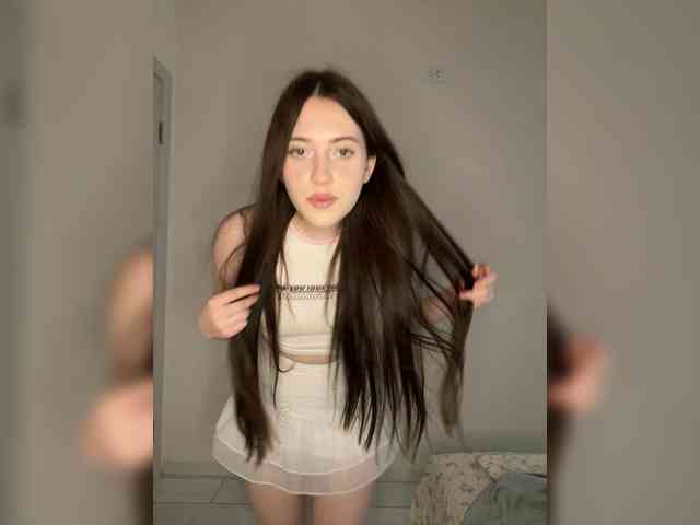 Alicedoll7 webcam
