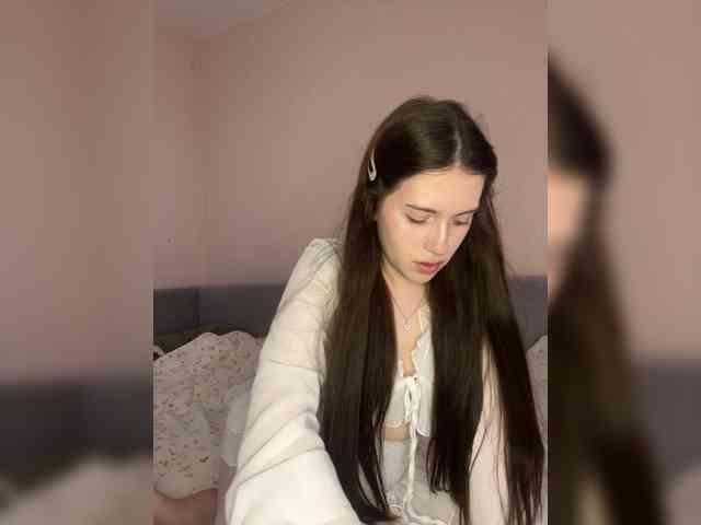 Alicedoll7 webcam