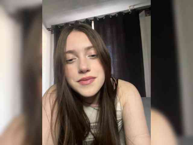 Alicedoll7 webcam