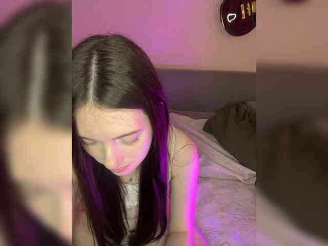 Alicedoll7 webcam