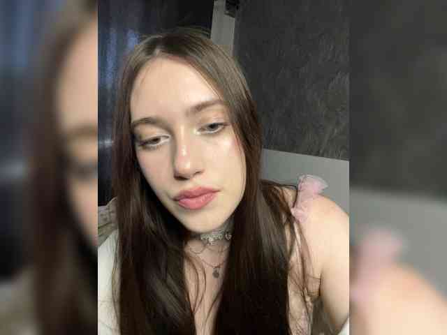 Alicedoll7 webcam