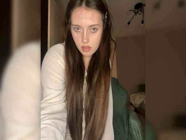Alicedoll7 webcam
