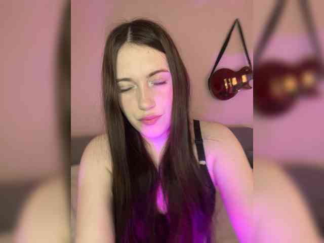 Alicedoll7 webcam