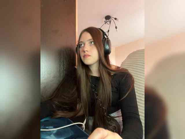 Alicedoll7 webcam