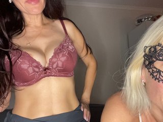 Two_milfs
