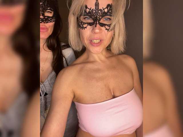 Two_milfs