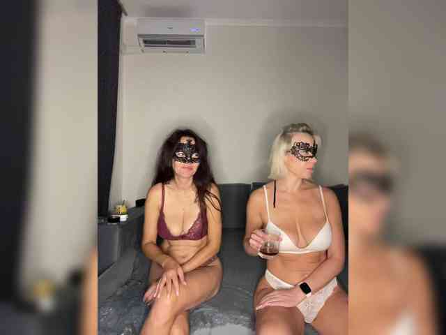 Two_milfs