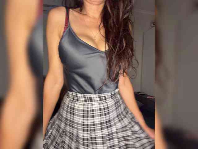 Two_milfs webcam