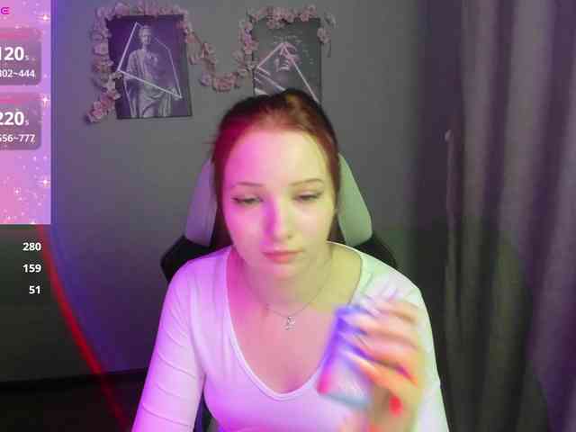 AuroraKane Live Webcam on BongaCams