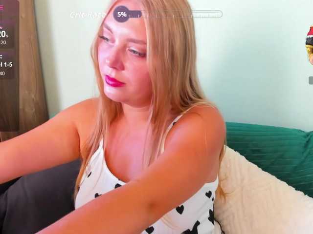 Malina2012 live cam on BongaCams