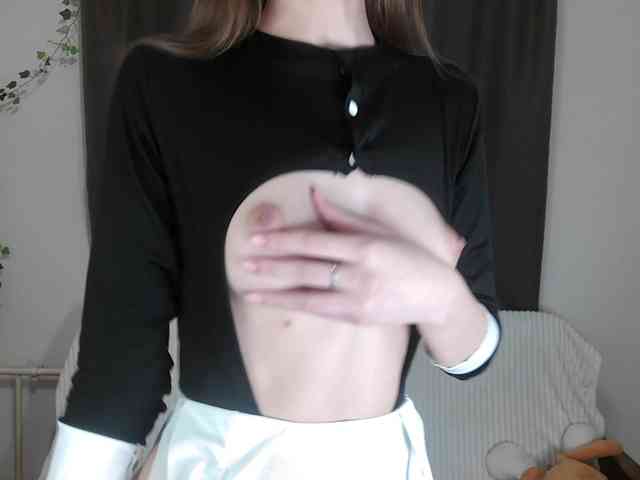 layladiar webcam