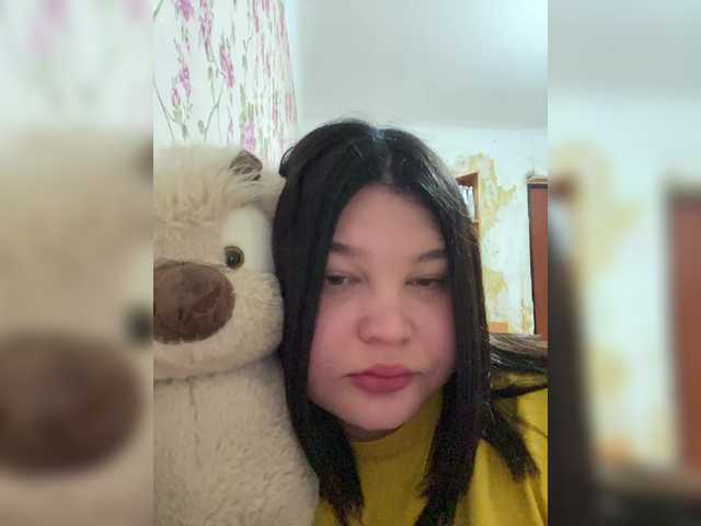 Annyshka-1's BongaCams show and profile