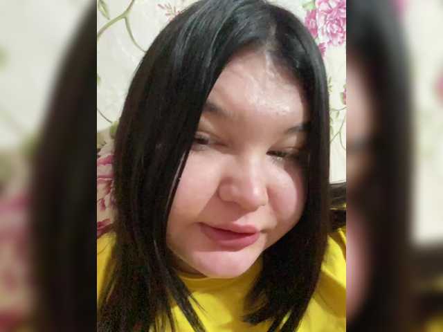 Annyshka-1's BongaCams show and profile