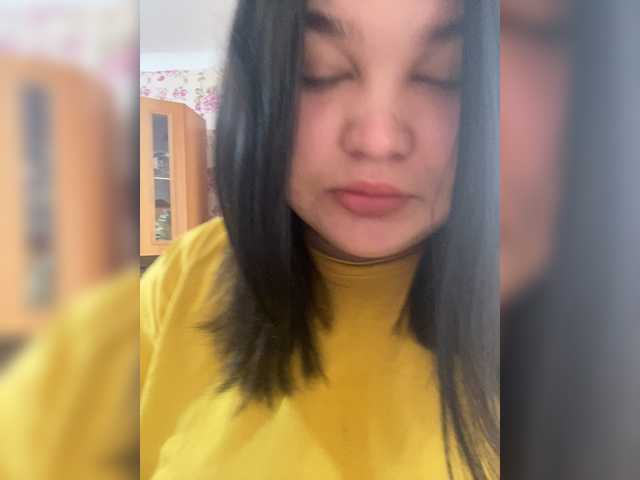 Annyshka-1 live cam on BongaCams