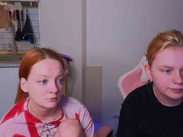 radianttwoX Live Webcam on BongaCams
