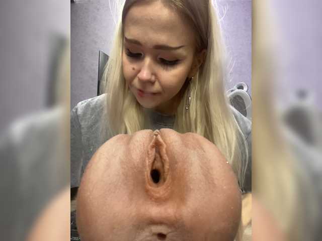 freakfarm live cam on BongaCams
