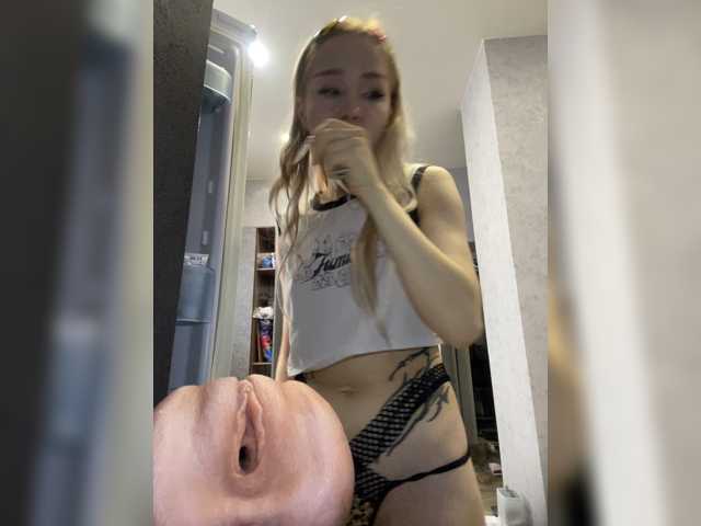 freakfarm live cam on BongaCams