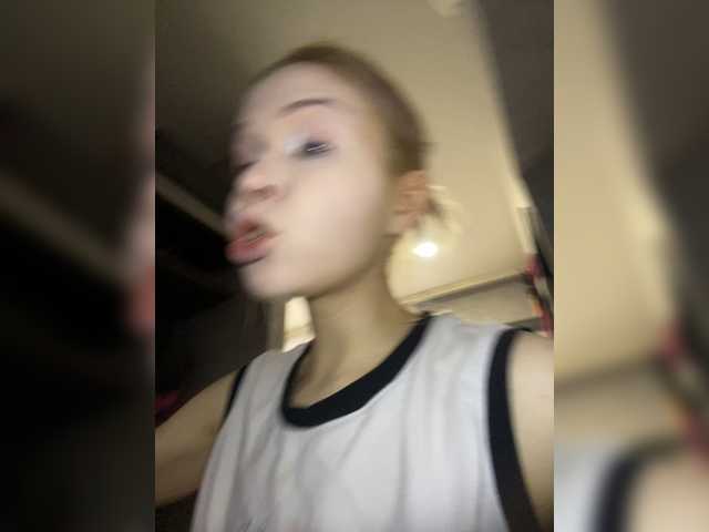 freakfarm, en vivo ahora en BongaCams
