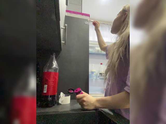 freakfarm, en directo ahora en BongaCams
