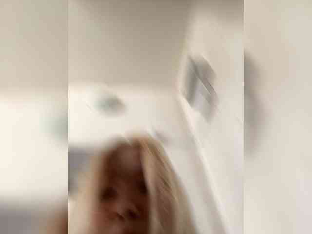 freakfarm webcam