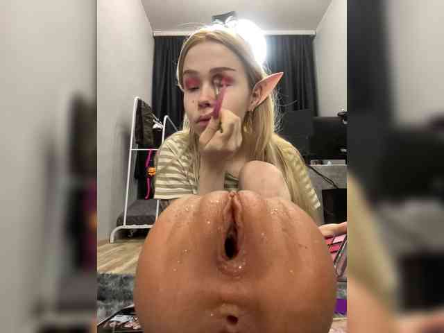 freakfarm webcam