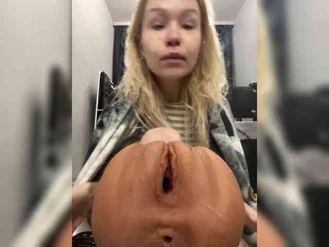 freakfarm webcam