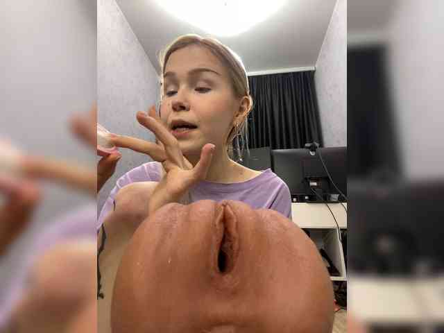 freakfarm webcam