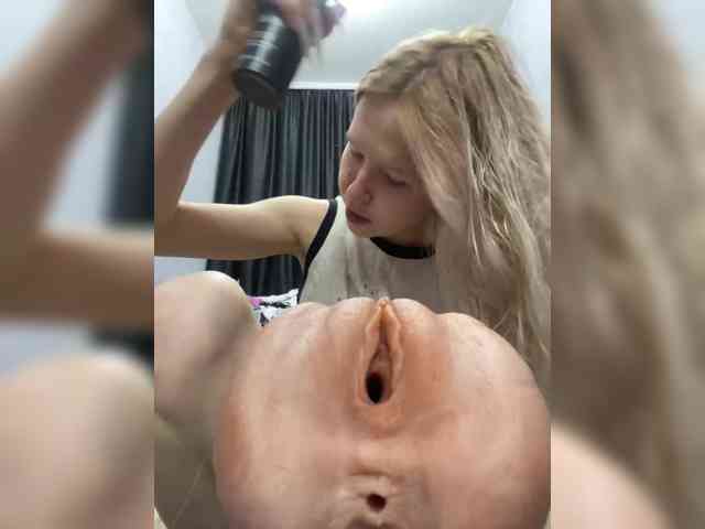freakfarm webcam