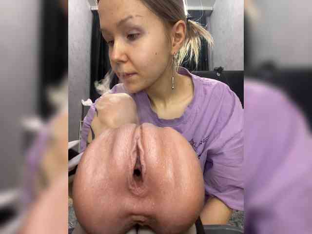 freakfarm webcam