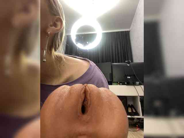 freakfarm webcam